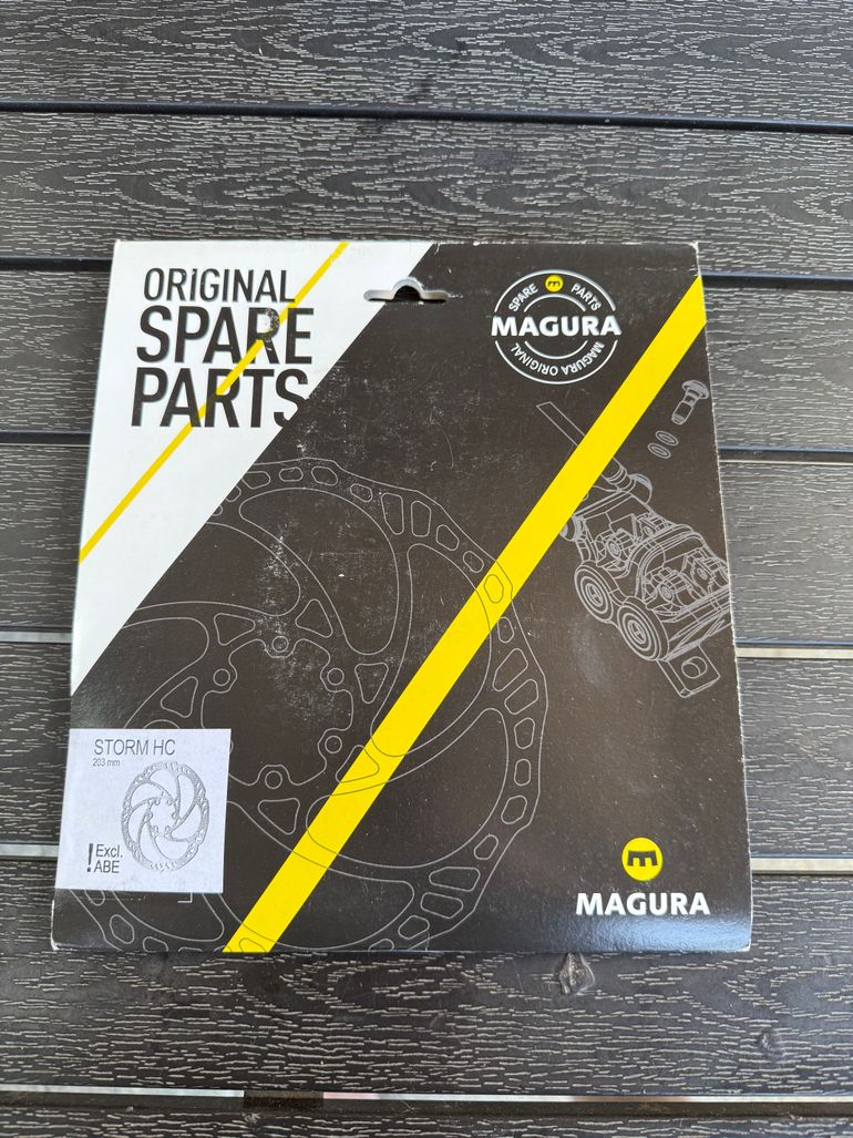 Used Magura Storm HC 203mm 6 fori bike — image 2 of 4
