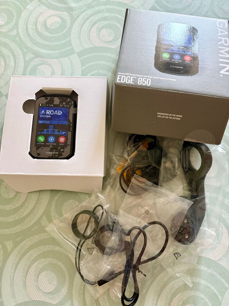 Used Garmin 850 edge 2026 bike — image 2 of 6