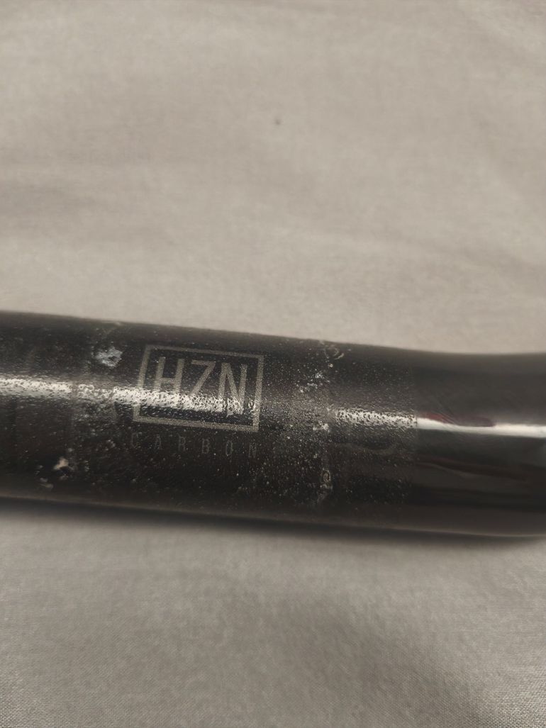 Used Nukeproof Horizon V2 Carbon Riser Handlebar 35mm bike — image 3 of 3