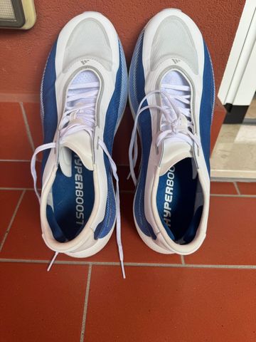 Used Adidas Hyperboost Edge 2026 bike — image 4 of 5