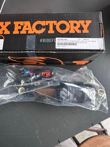 Brugt Fox FLOAT X2 Factory 210x55mm 2022 bike — billede 2 af 6
