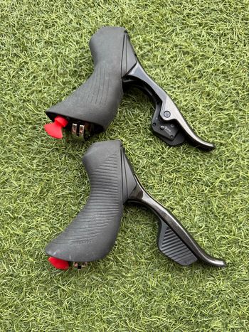 Used Sram Force D2 Axs 12V Rainbow 2026 bike — image 7 of 8