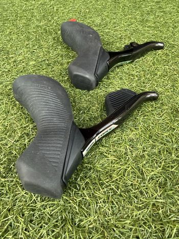 Used Sram Force D2 Axs 12V Rainbow 2026 bike — image 8 of 8