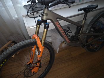 Used Fox 38 Kashima Factory 2023 bike — image 2 of 3