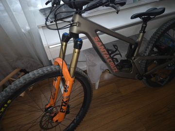 Brugt Fox 38 Kashima Factory 2023 bike — billede 2 af 3