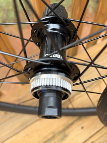 Used Devox WheelRDS.A1 Tubeless Ready Center Lock 12x100/12x142 mm 2026 bike — image 2 of 8