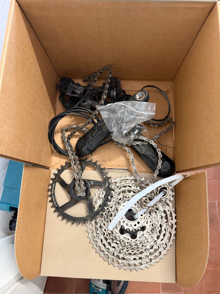 Used Shimano Cambio per eMTB 2023 bike — image 1 of 3