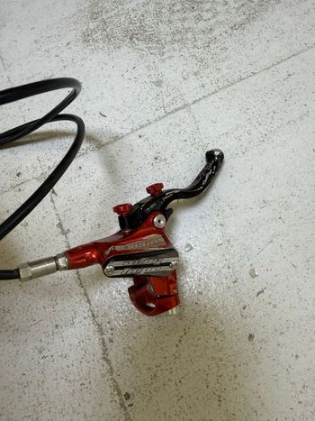 Used Hope Tech 3 V4 Disc Brake bike — image 5 of 9