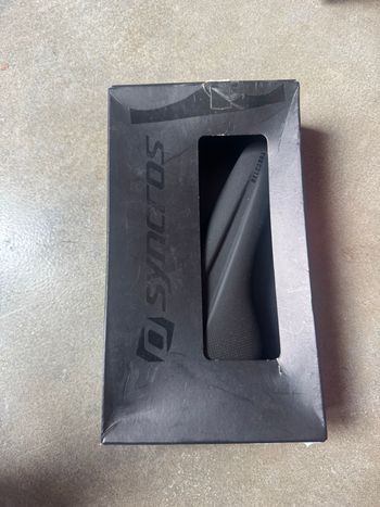 Used Syncros Belcarra V 1.0 Saddle 2025 bike — image 2 of 3