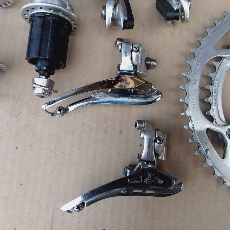 Used Campagnolo Record 8 speed groupset + hubset bike — image 10 of 35