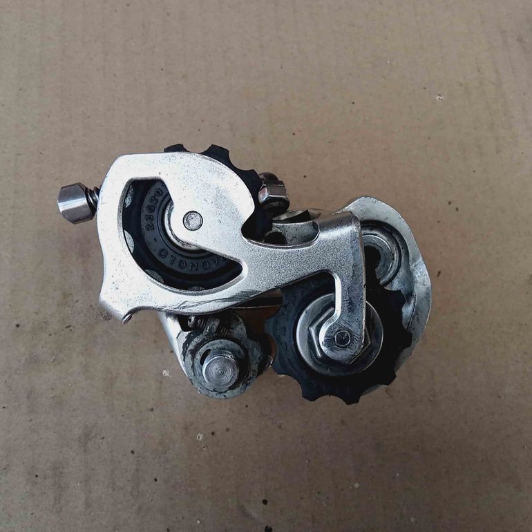 Used Campagnolo Record 8 speed groupset + hubset bike — image 28 of 35
