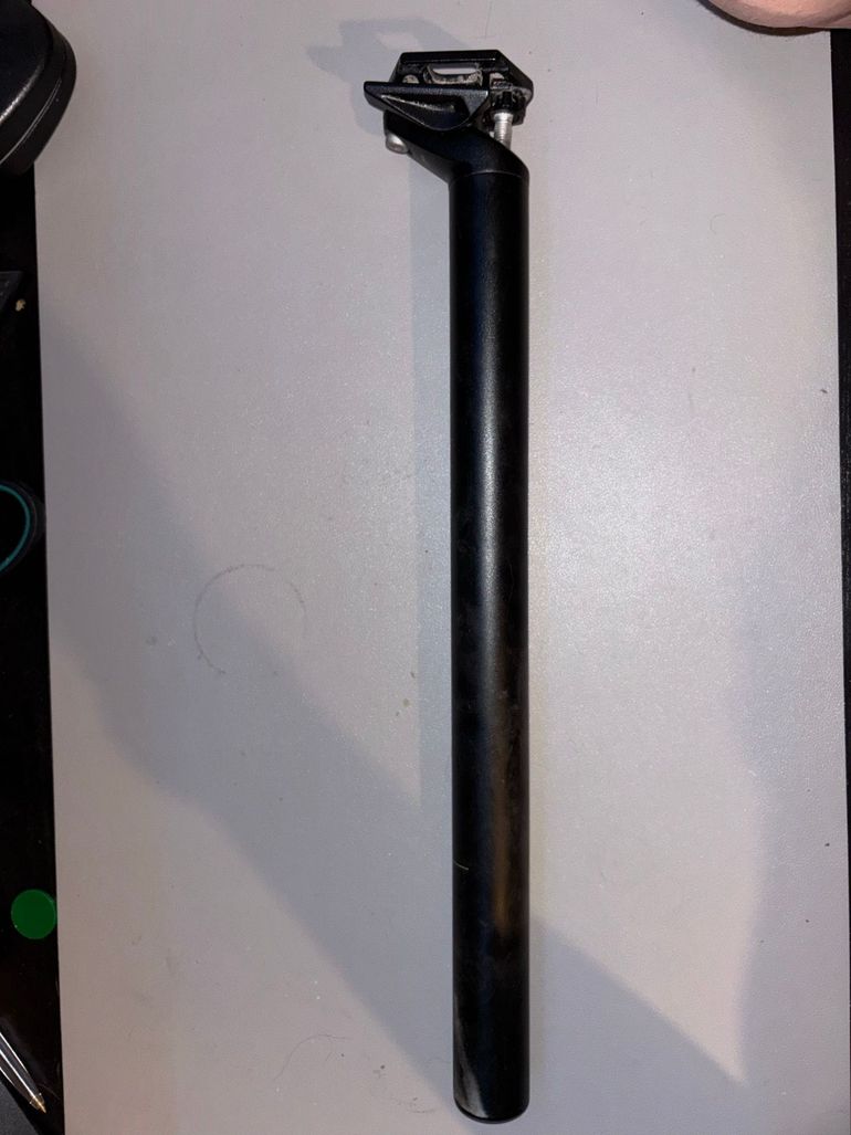 Used Rockrider Seatpost 45cm / 31,6mm bike — image 1 of 4