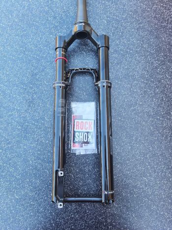 Used RockShox SID Ultimate SL 100m Race Day bike — image 2 of 7