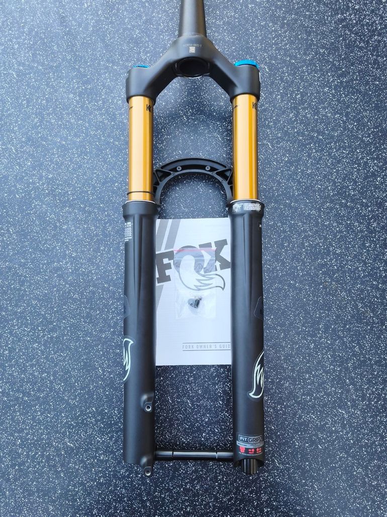 Used Fox 34 Factory 130mm 29" bike — image 2 of 10