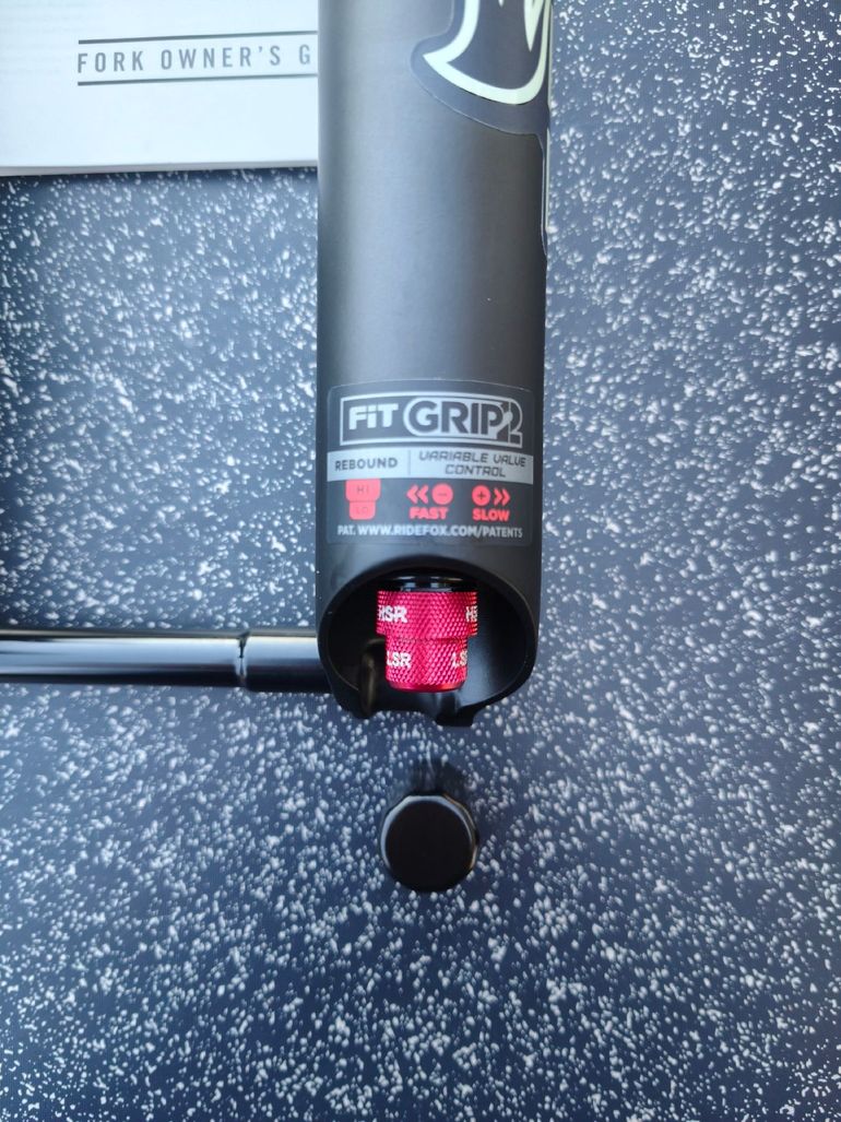 Used Fox 34 Factory 130mm 29" bike — image 9 of 10