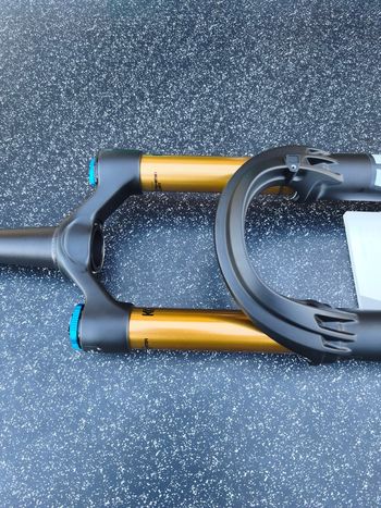 Used Fox 34 Factory 130mm 29" bike — image 5 of 10