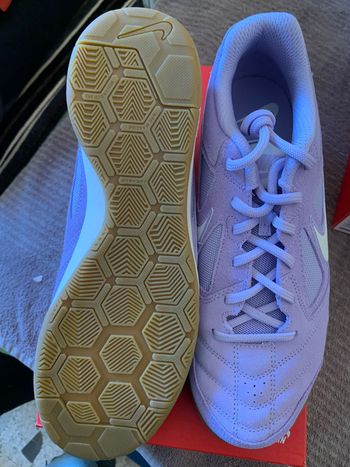 Used Nike Streetgato Low-Top Soccer Shoes 2025 bike — image 3 of 5