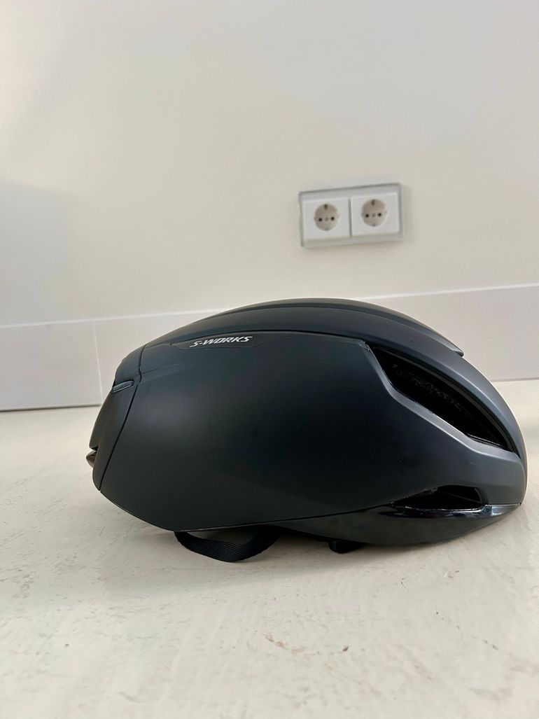 Used Specialized Evade 3 Helmet MIPS 2025 bike — image 2 of 5