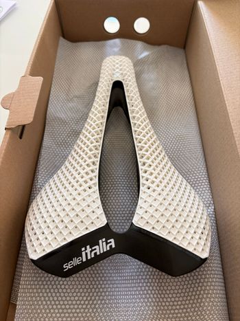 Used Selle Italia SLR 3 D bike — image 7 of 12