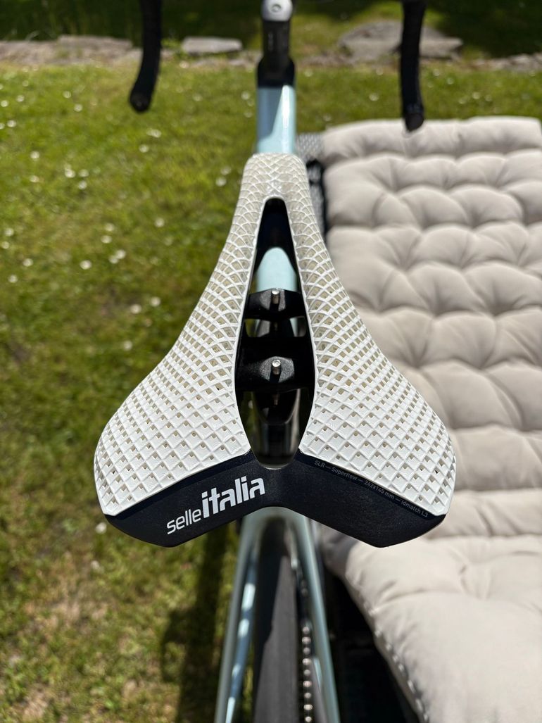 Used Selle Italia SLR 3 D bike — image 3 of 12