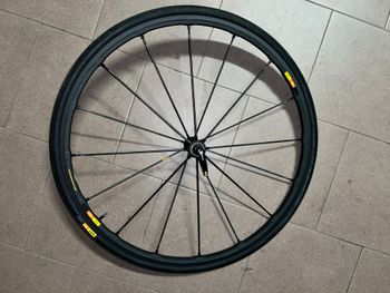 Used Mavic Ruote Bici 2017 bike — image 2 of 5