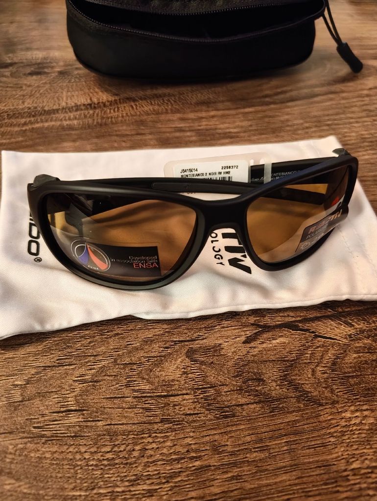 Used JULBO Montebianco 2 Reactive Polorized 2-4 2025 bike — image 1 of 10