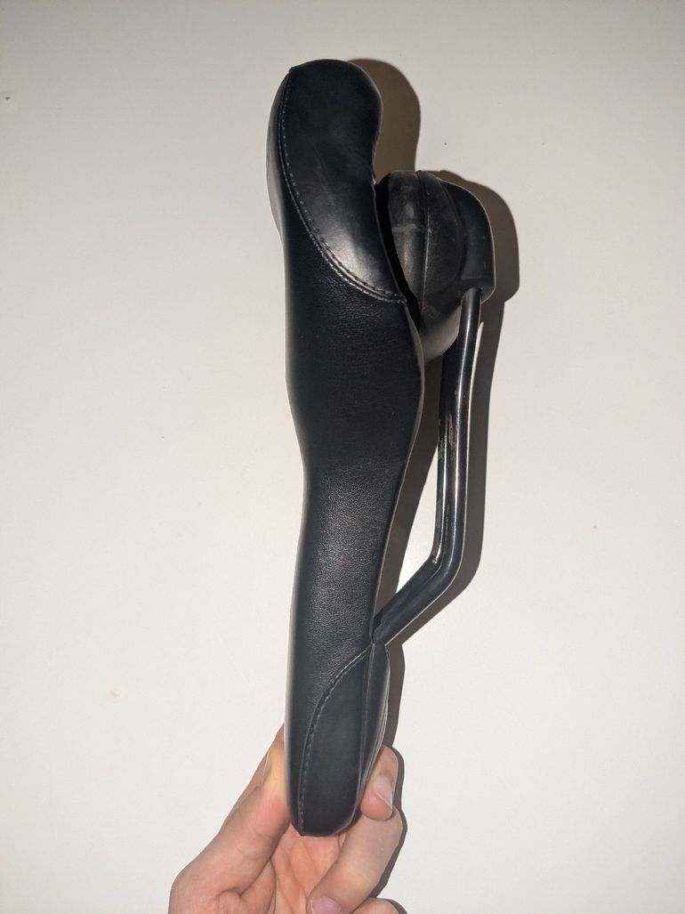 Used Sq Lab 602 Active Ergolux Sattel bike — image 3 of 5