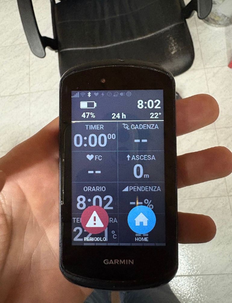 Used Garmin Edge 1040 GPS Cycling Computer bike — image 3 of 6