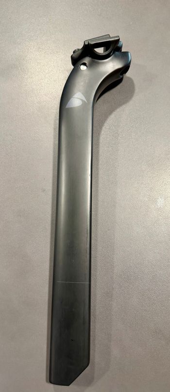 Used Factor MONZA/OSTRO GRAVEL SEATPOST 25 OFFSET 2026 bike — image 3 of 8
