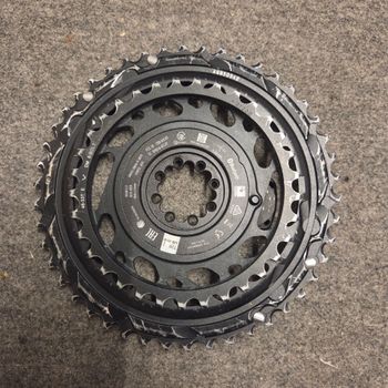 Used Sram Red D1 46-33 with Powermeter Quarq 2024 bike — image 2 of 5