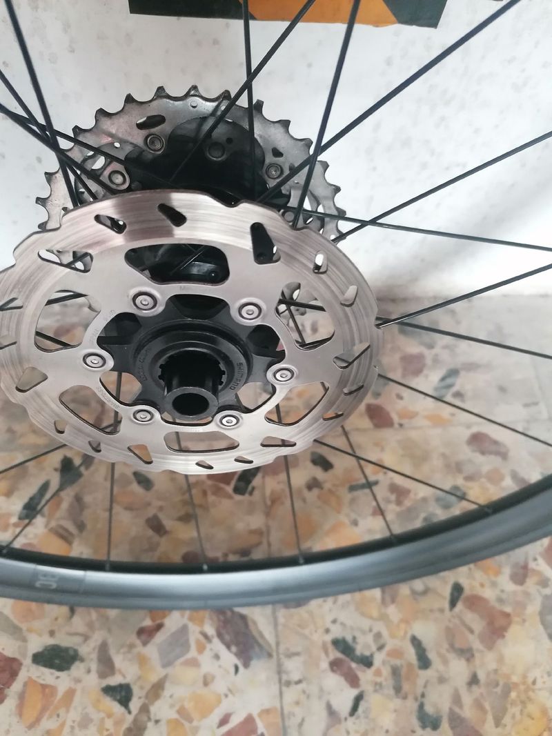 Used Shimano Alluminio Ruote 2024 bike — image 2 of 5
