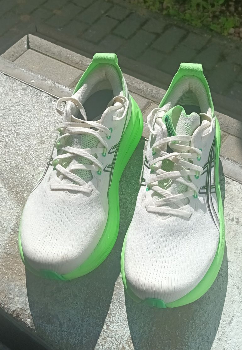 Used Asics Gel-Nimbus 28 2026 bike — image 2 of 5