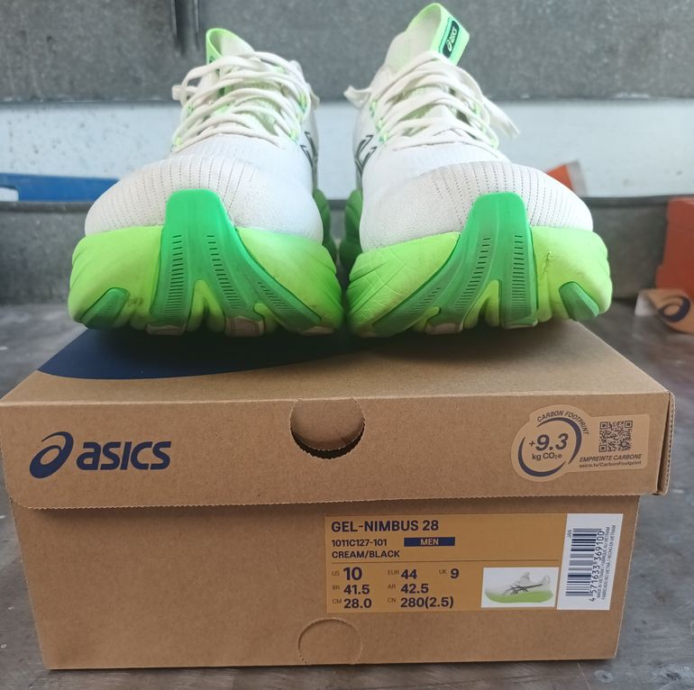 Used Asics Gel-Nimbus 28 2026 bike — image 3 of 5