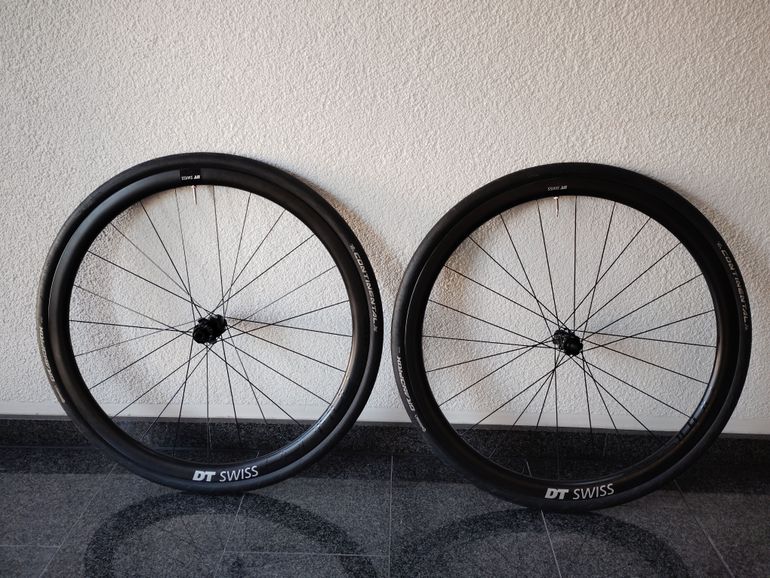 Used Dt Swiss Prc 1400 Disc 35 bike — image 1 of 4