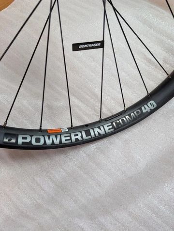 Bontrager Rear Wheel Powerline Comp 40 Boost Wheels usato