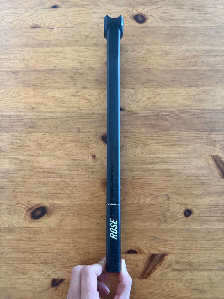 Used Rose D Shape Carbon Seatpost bike — image 2 of 2