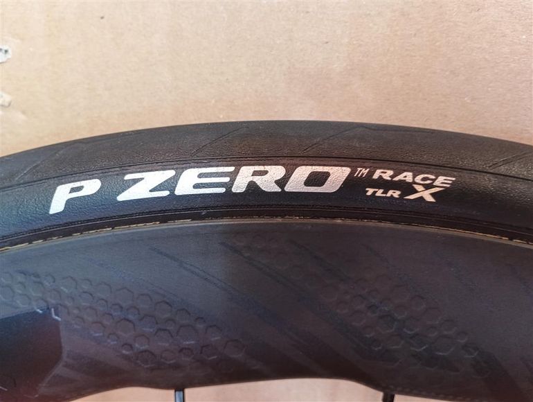 Used Zipp 454 NSW 2026 bike — image 6 of 6