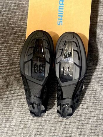 Used Shimano RX6 SPD Gravel Shoe 2025 bike — image 3 of 4