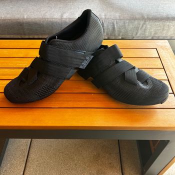 Used Fizik Vento Powerstrap Aeroweave 2025 bike — image 2 of 11