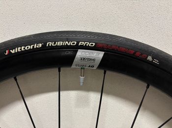 Used Dt Swiss E1800 spline 30 2024 bike — image 5 of 7
