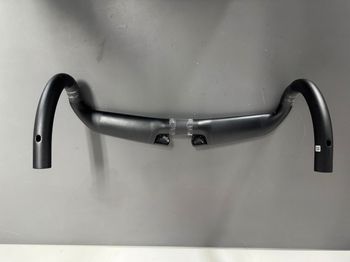 Used Roval Manubrio Rapide 40 c/c 2025 bike — image 9 of 11