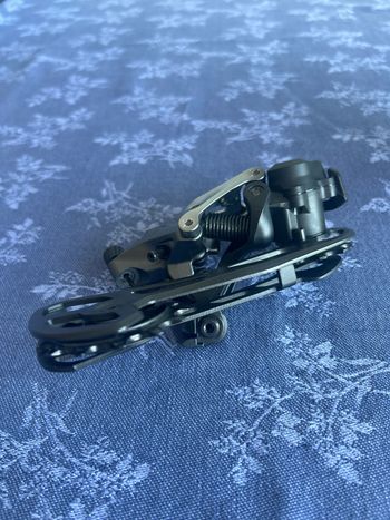 Used Shimano GRX RD-RX810 11-speed 2026 bike — image 6 of 6