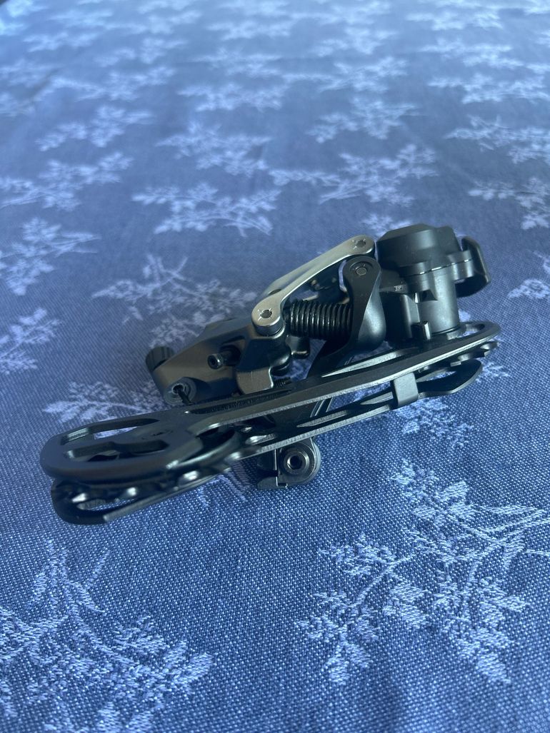 Used Shimano GRX RD-RX810 11-speed 2026 bike — image 6 of 6
