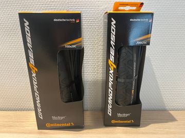 Continental Grand Prix 4 Season Tires 2026 Tyres & Tubes d'occasion