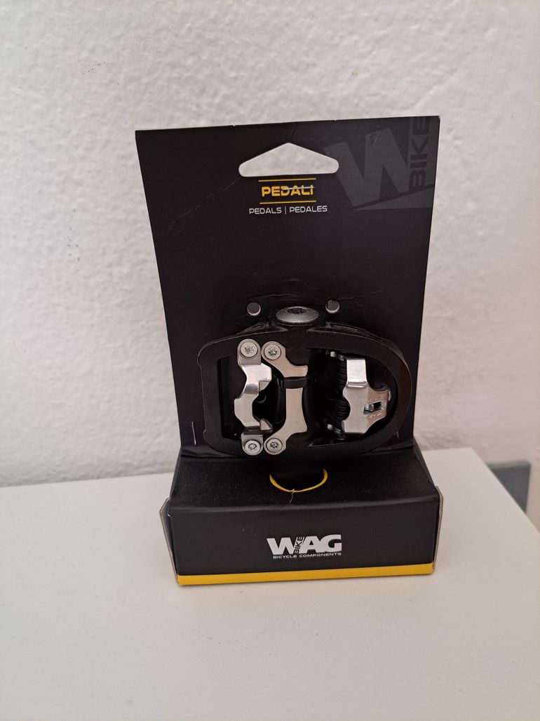 Used Wag Pedals dual function SPD 2025 bike — image 2 of 3