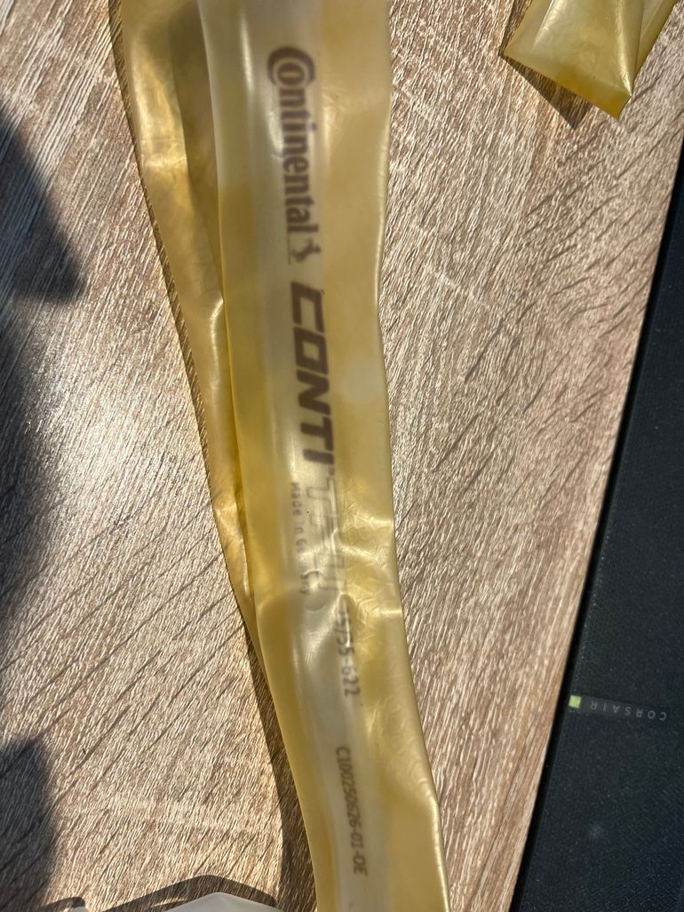 Used Continental ContiTPU Binnenband 25/35-622 100 mm 2026 bike — image 3 of 4