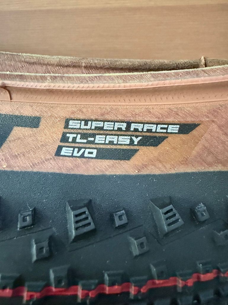 Used Schwalbe Thunder Burt bike — image 4 of 4