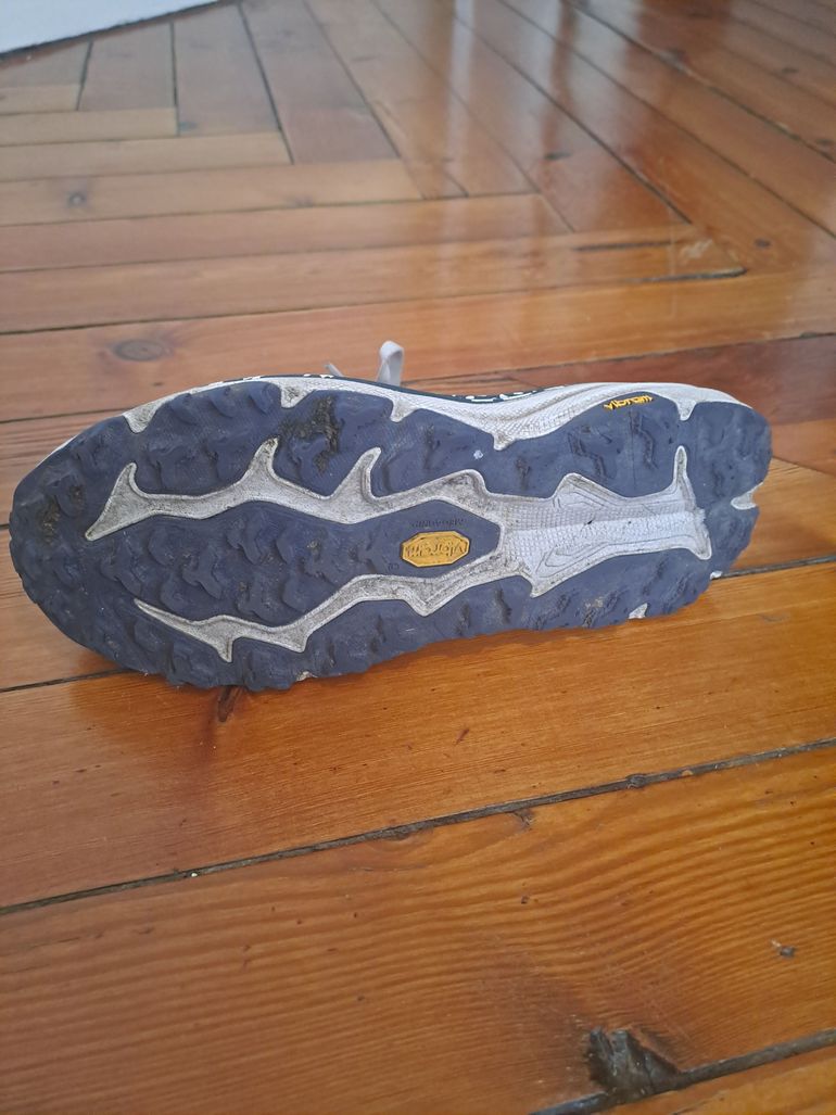 Used Hoka Speedgoat 6 Homme 2025 bike — image 3 of 6