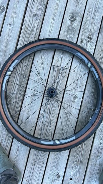 Used Enve G27 650B Wheelset bike — image 4 of 6