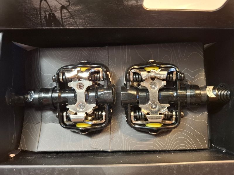 Used VTT MTB Gravel Pedals 2026 Drivetrain & Pedals